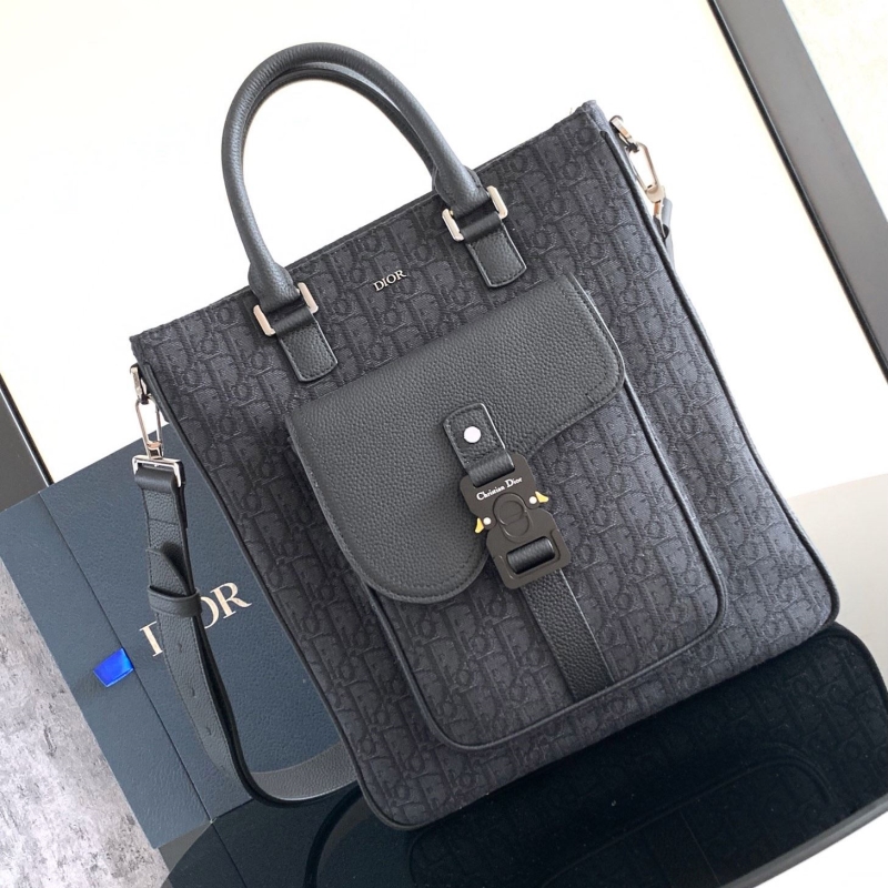 D*or top handle bags